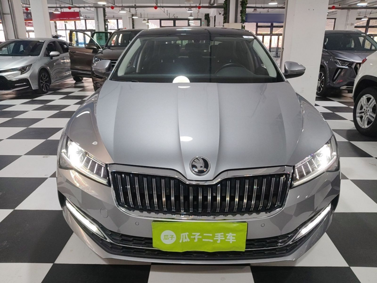 Superb 2023 Facelift TSI280 DSG Exclusive photo 2