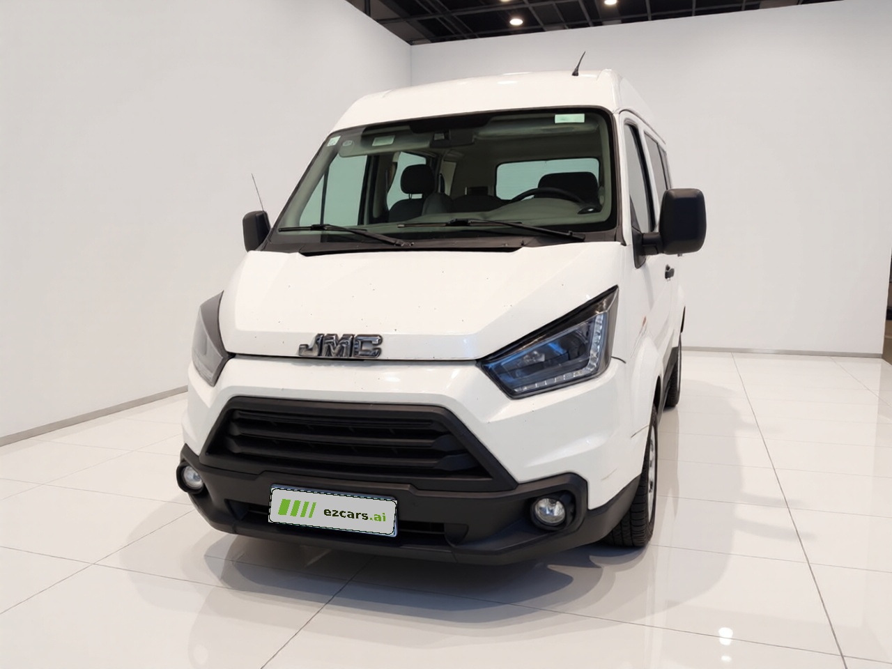Transit 2019 2.8T Short Wheelbase 6-Seater China VI JX493