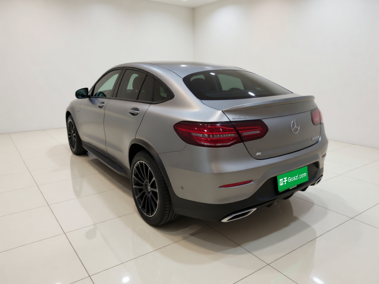 GLC Coupe AMG 2017 AMG GLC 43 4MATIC Coupe SUV photo 4