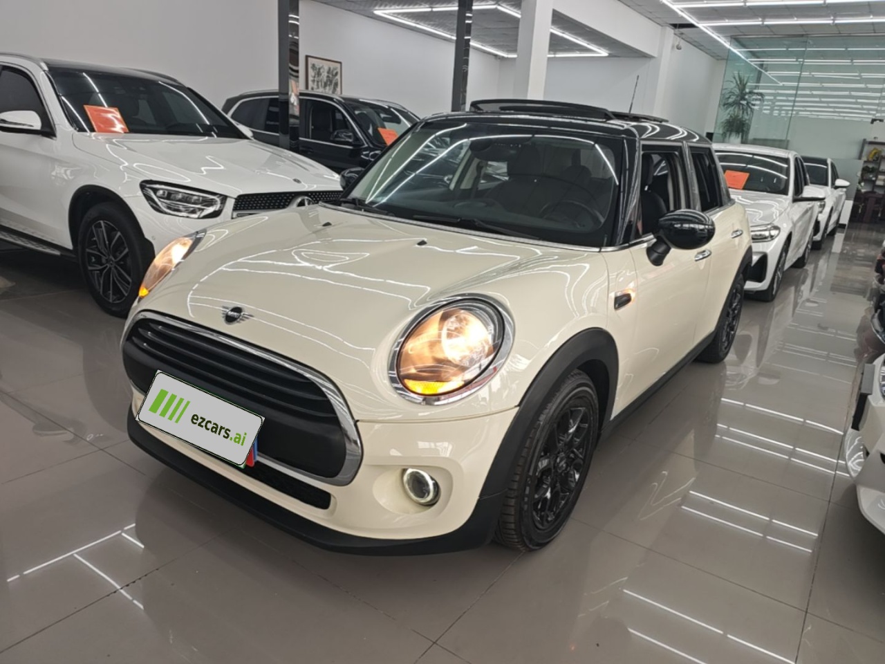 2019 1.5T ONE 5-Door