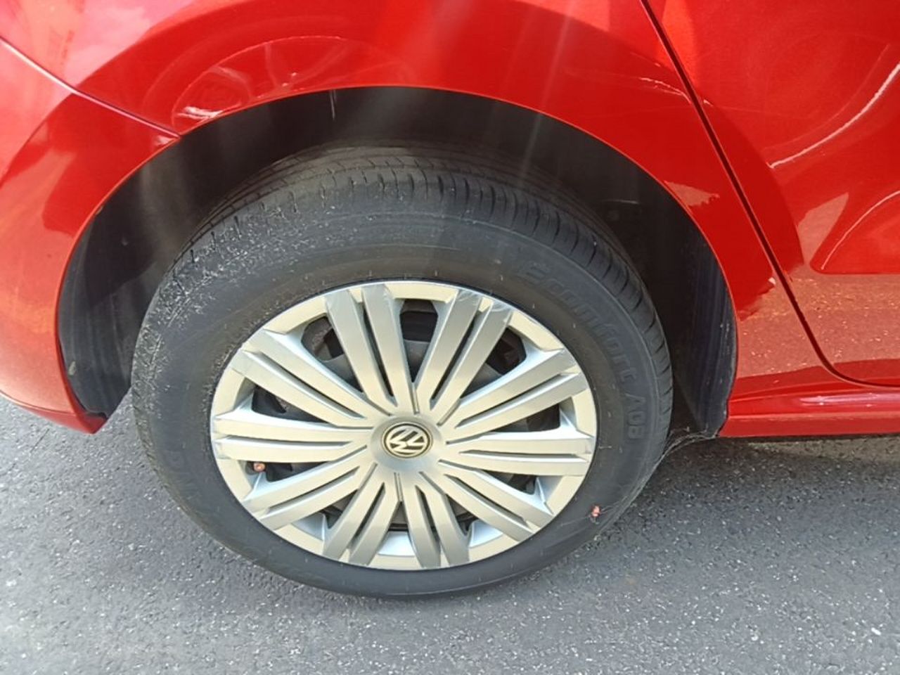 Polo 2016 1.6L AT Comfort photo 4
