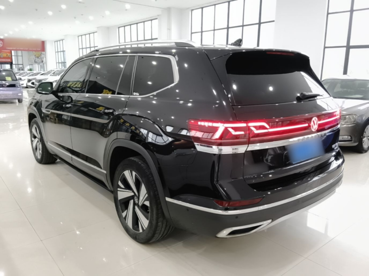 Teramont 2023 380TSI AWD Exclusive Luxury photo 4