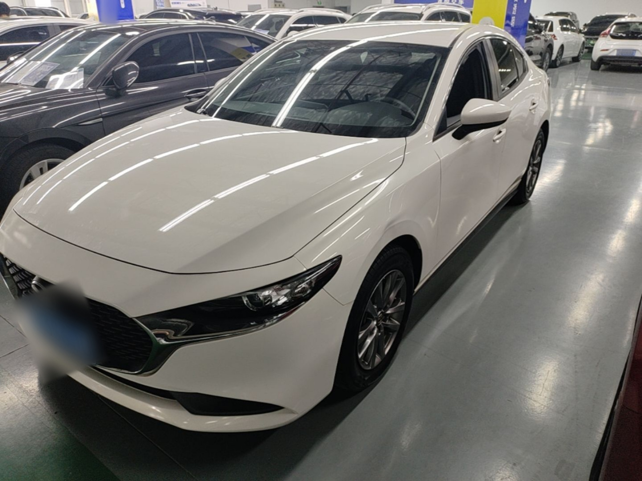 3 Axela 2020 1.5L AT