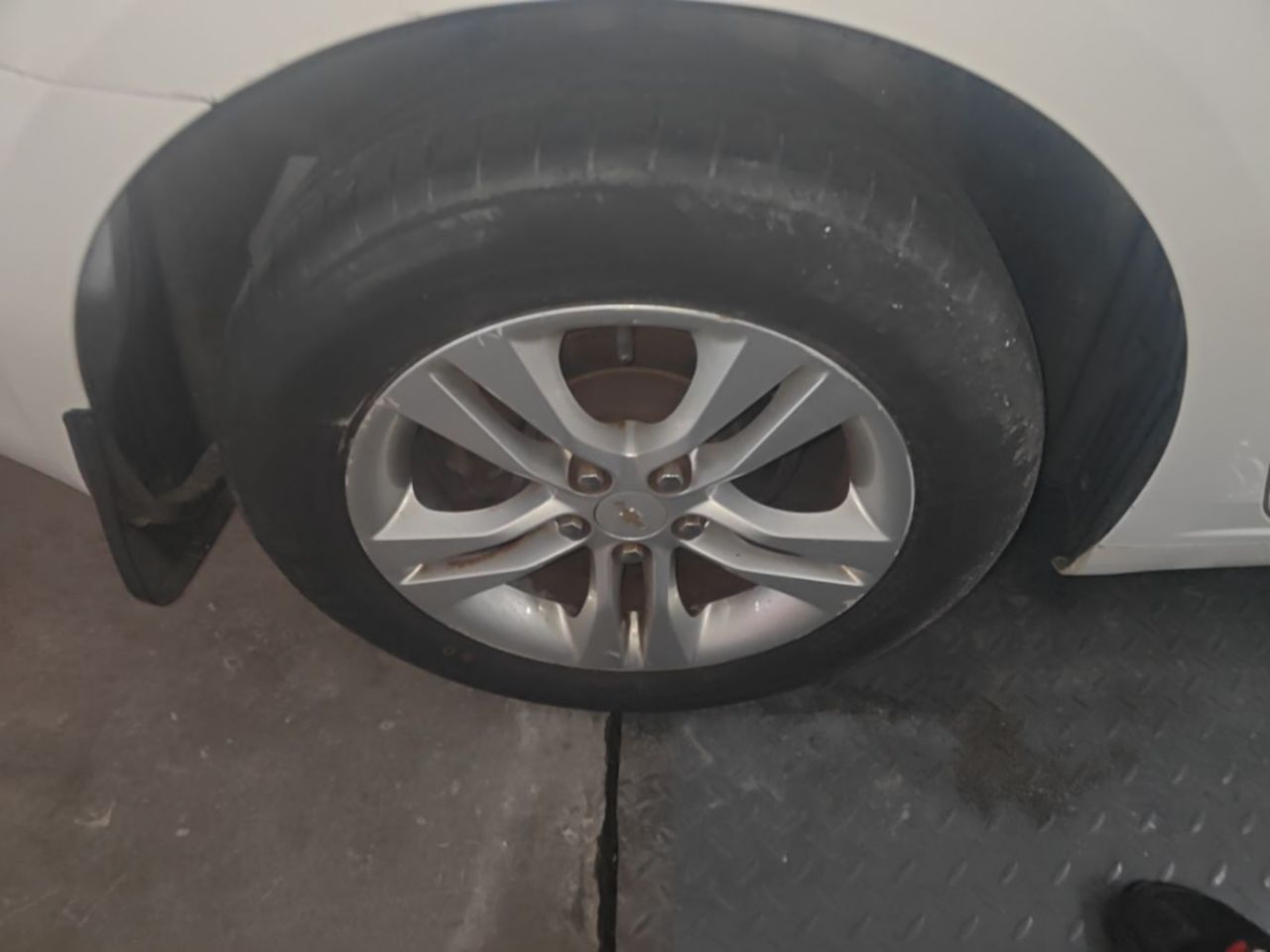 2015 Hatchback 1.6L AT Comfort photo 2