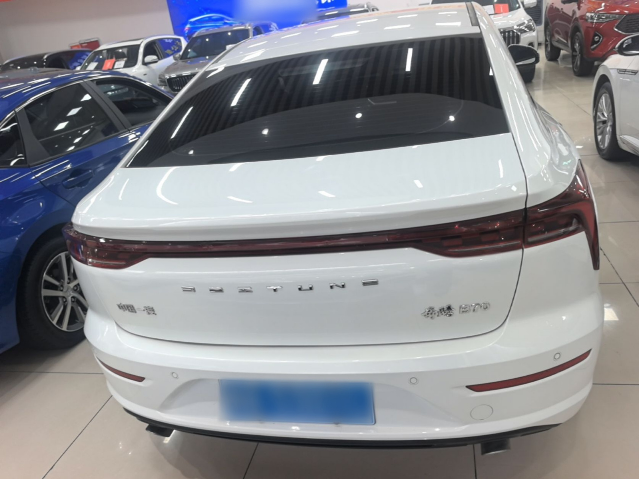 Bestune B70 2025 1.5T photo 3