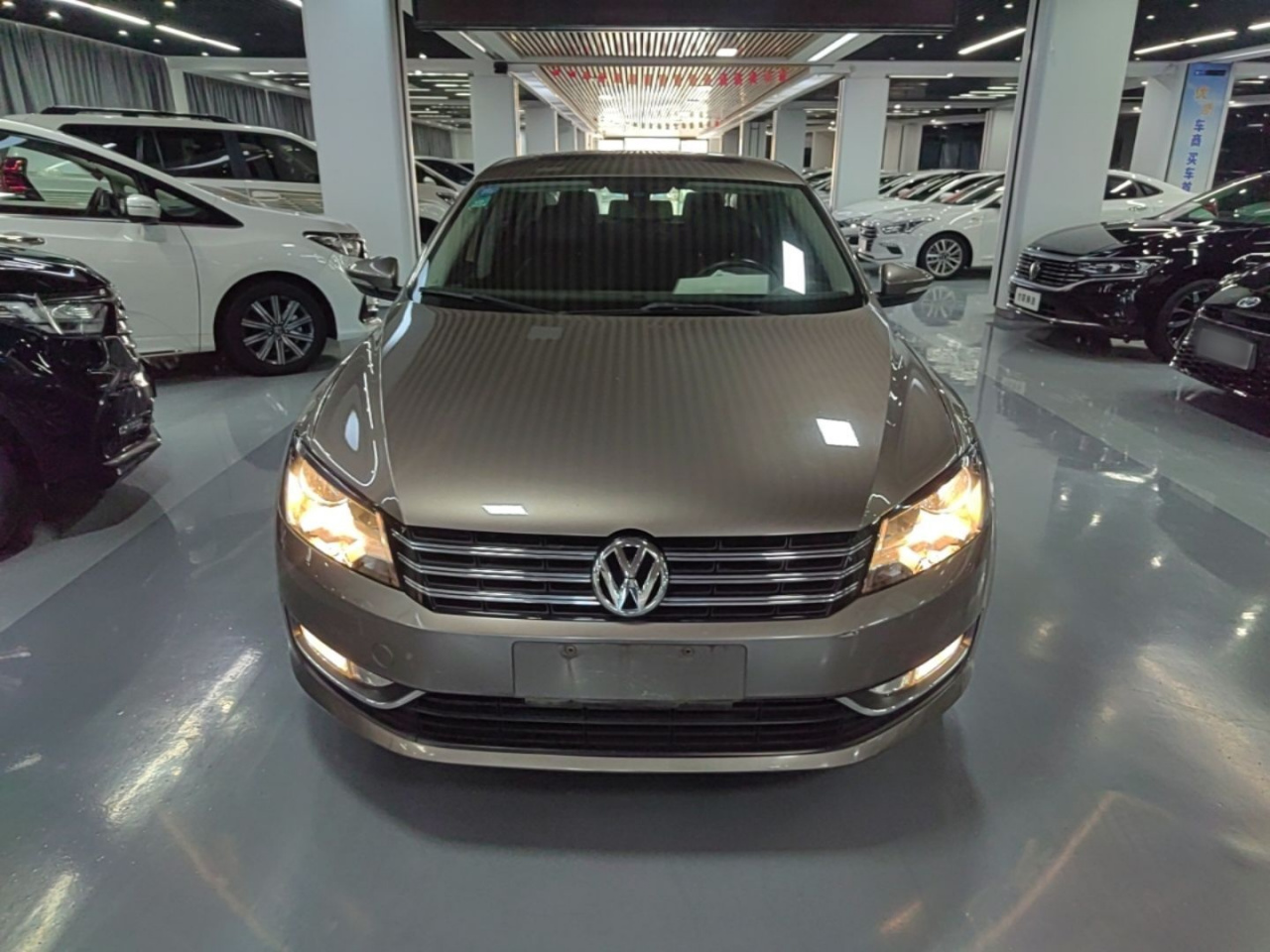 Passat 2015 1.8TSI DSG photo 2