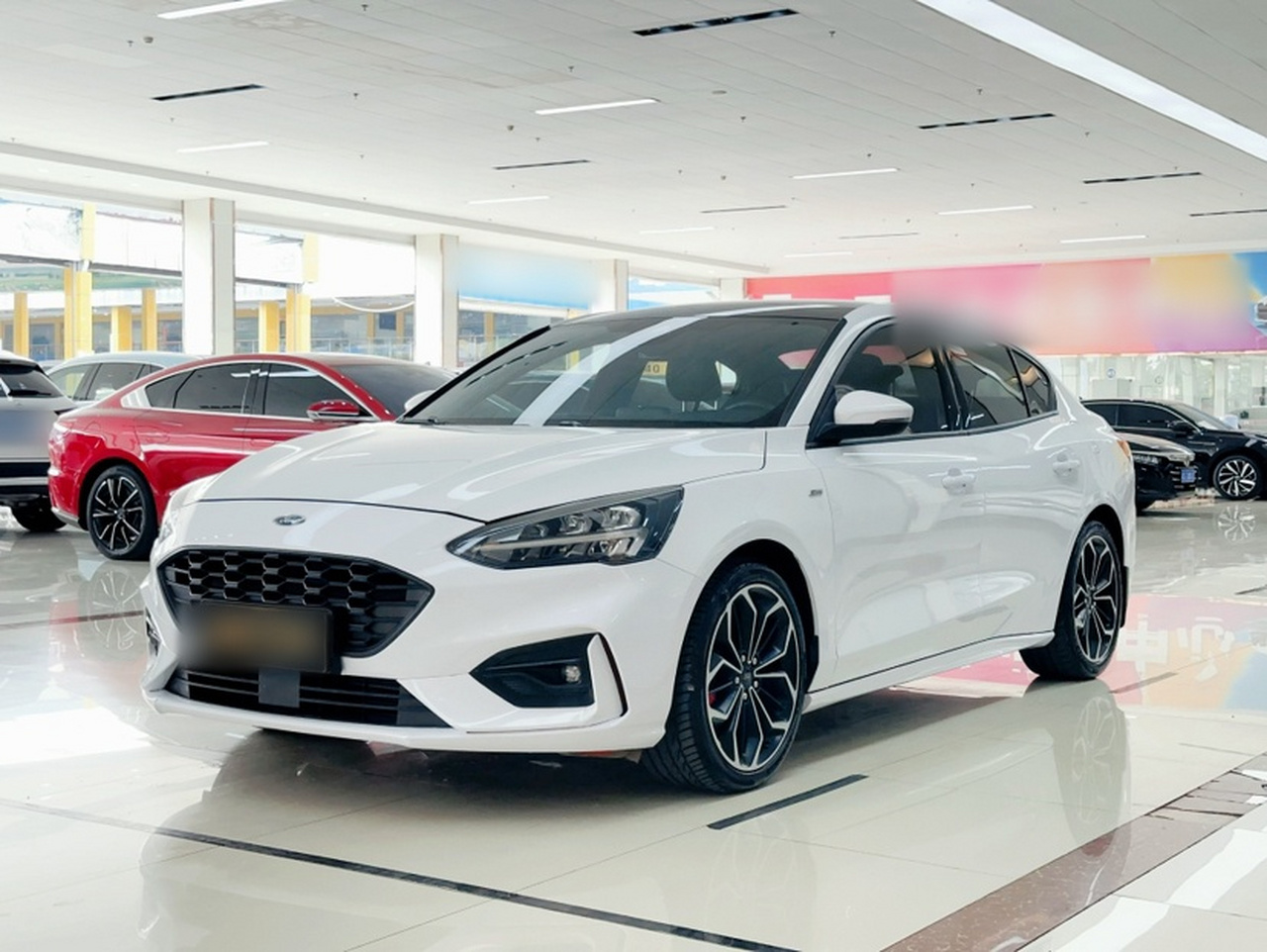 Focus 2020 Sedan EcoBoost 180 AT ST Line