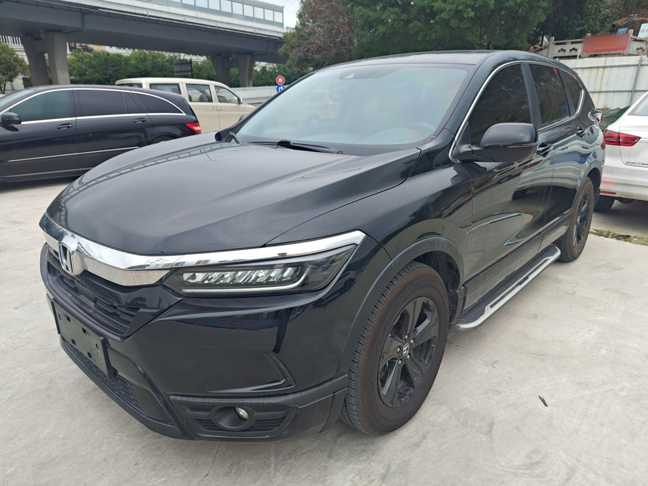 Breeze 2020 240TURBO CVT RWD Luxury