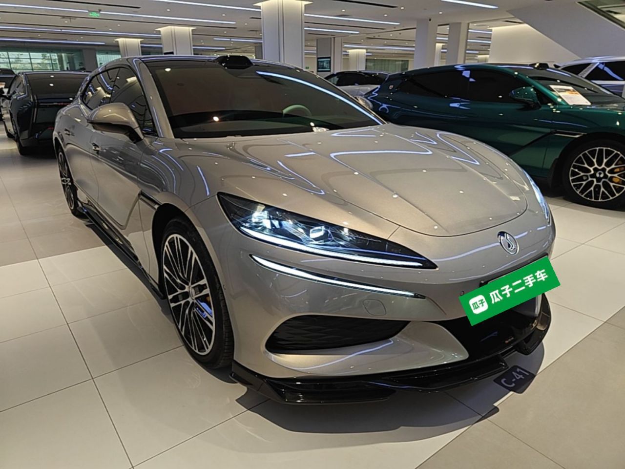Z9GT 2026 Flagship photo 3