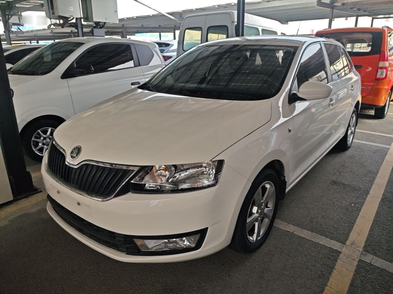 Rapid Spaceback 2016 Facelift 1.6L AT