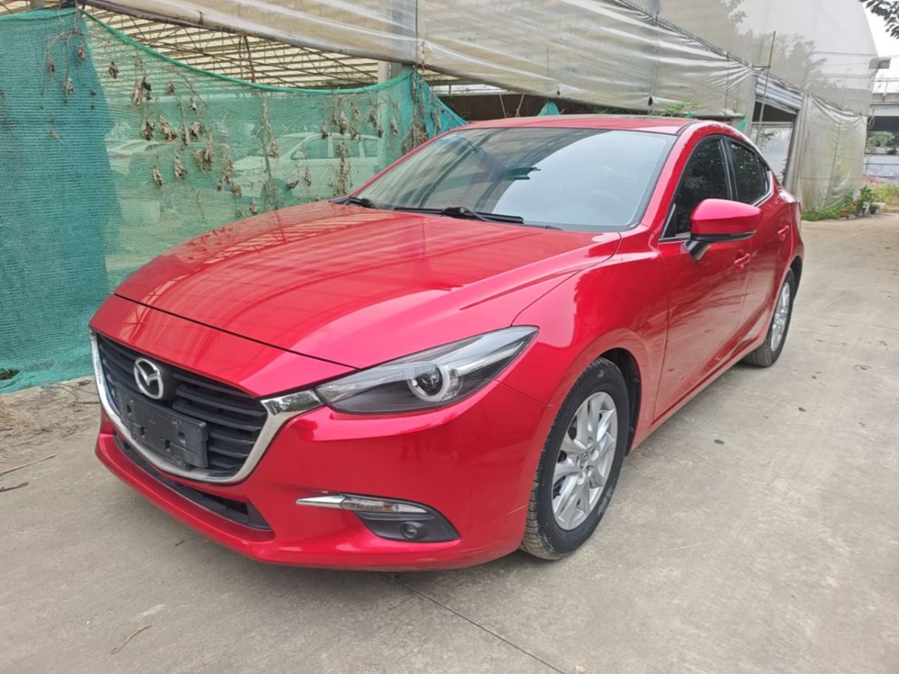 3 Axela 2017 Sedan 1.5L AT Luxury China V