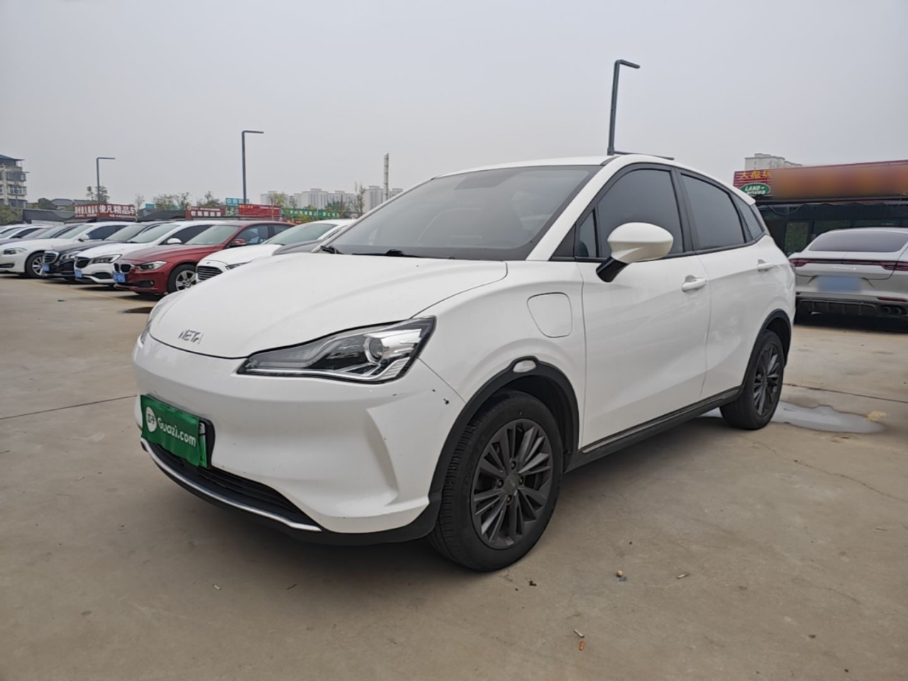 Neta V 2022 400 Lite