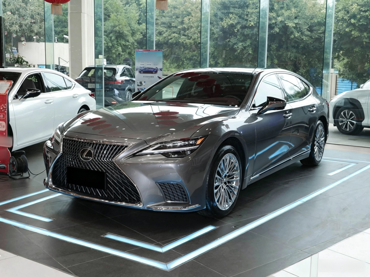 LS 2024 500h Excellence