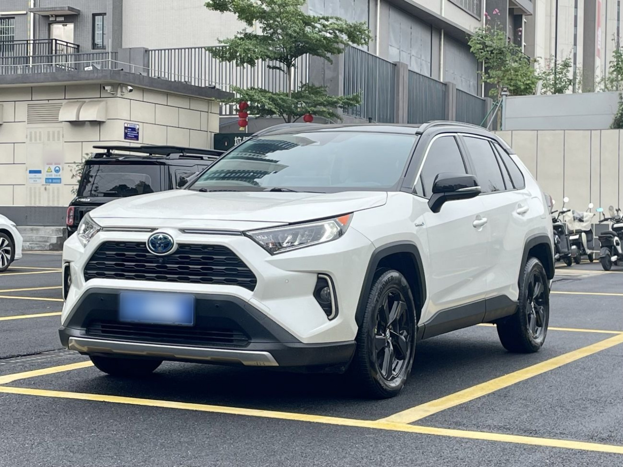 RAV4 2020 Hybrid 2.5L E-CVT AWD Elite