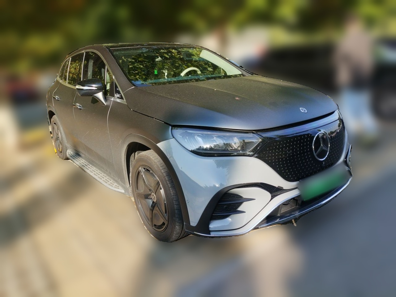 EQE SUV 2023 350 4MATIC Luxury photo 3