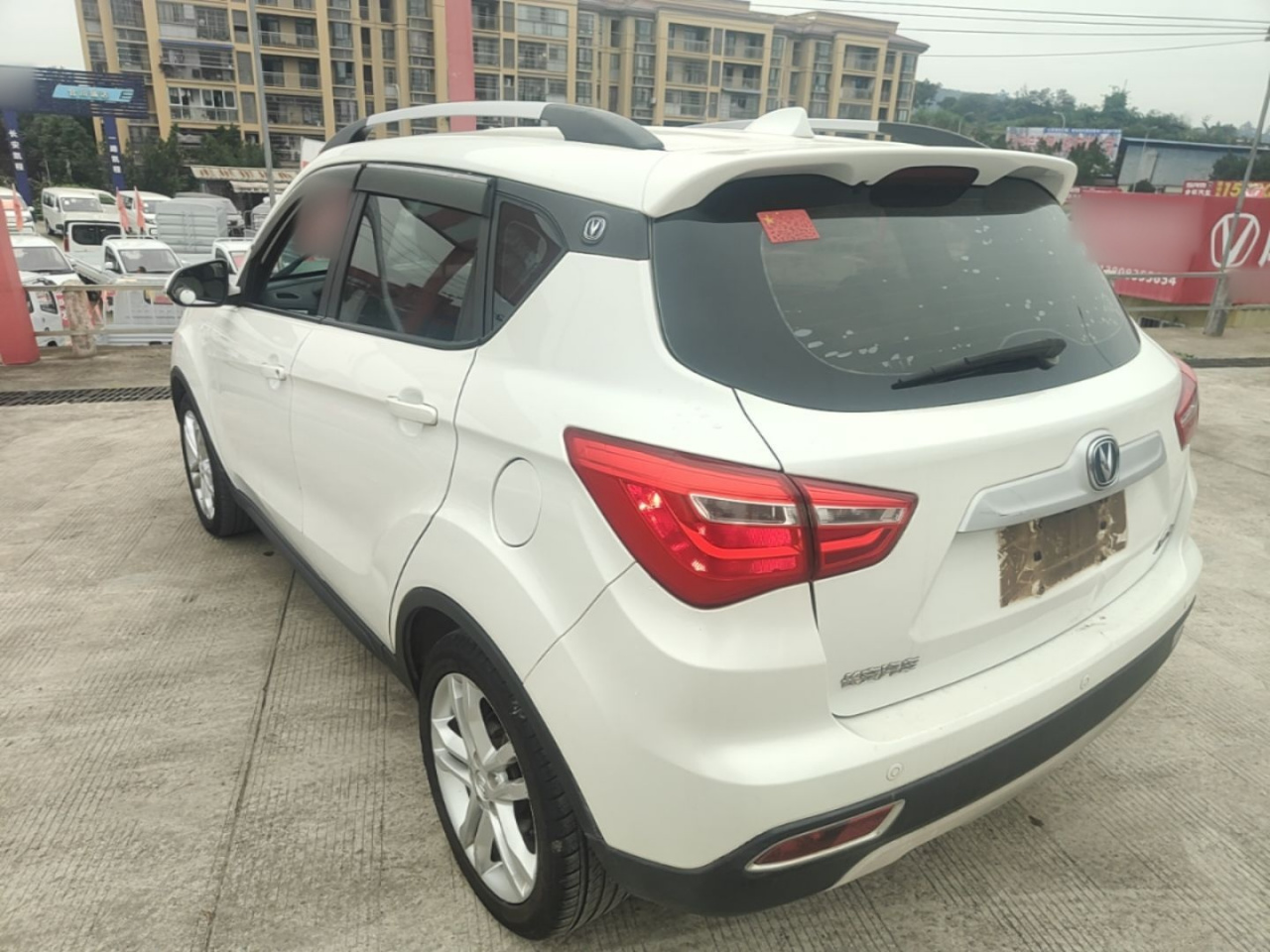 CS35 2017 1.6L MT Luxury photo 4