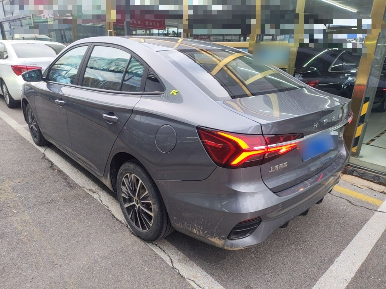 i5 2021 1.5L MT Platinum photo 4