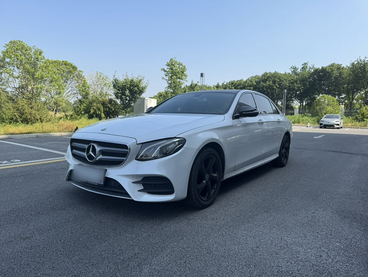 E-Class 2019 E 300 L Sport Luxury