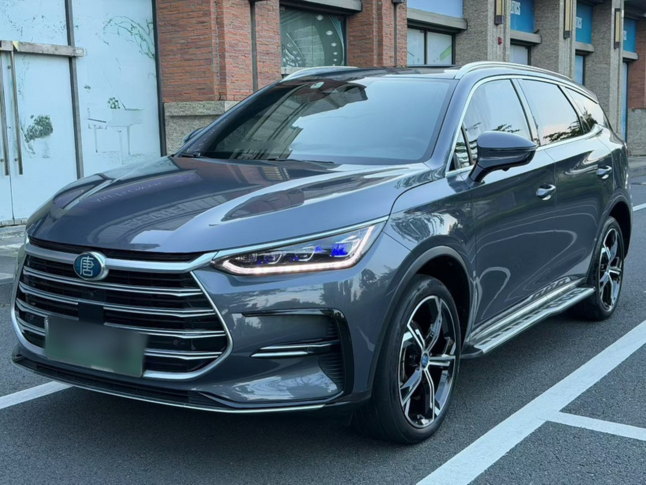 Tang EV 2021 DM-i 112KM Noble