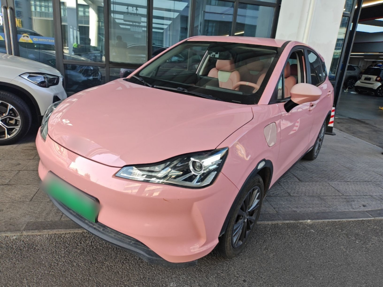 Neta V 2021