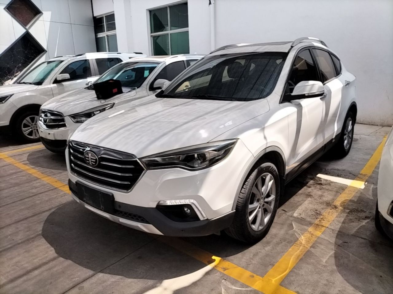 Bestune X80 2017 1.8T AT Luxury