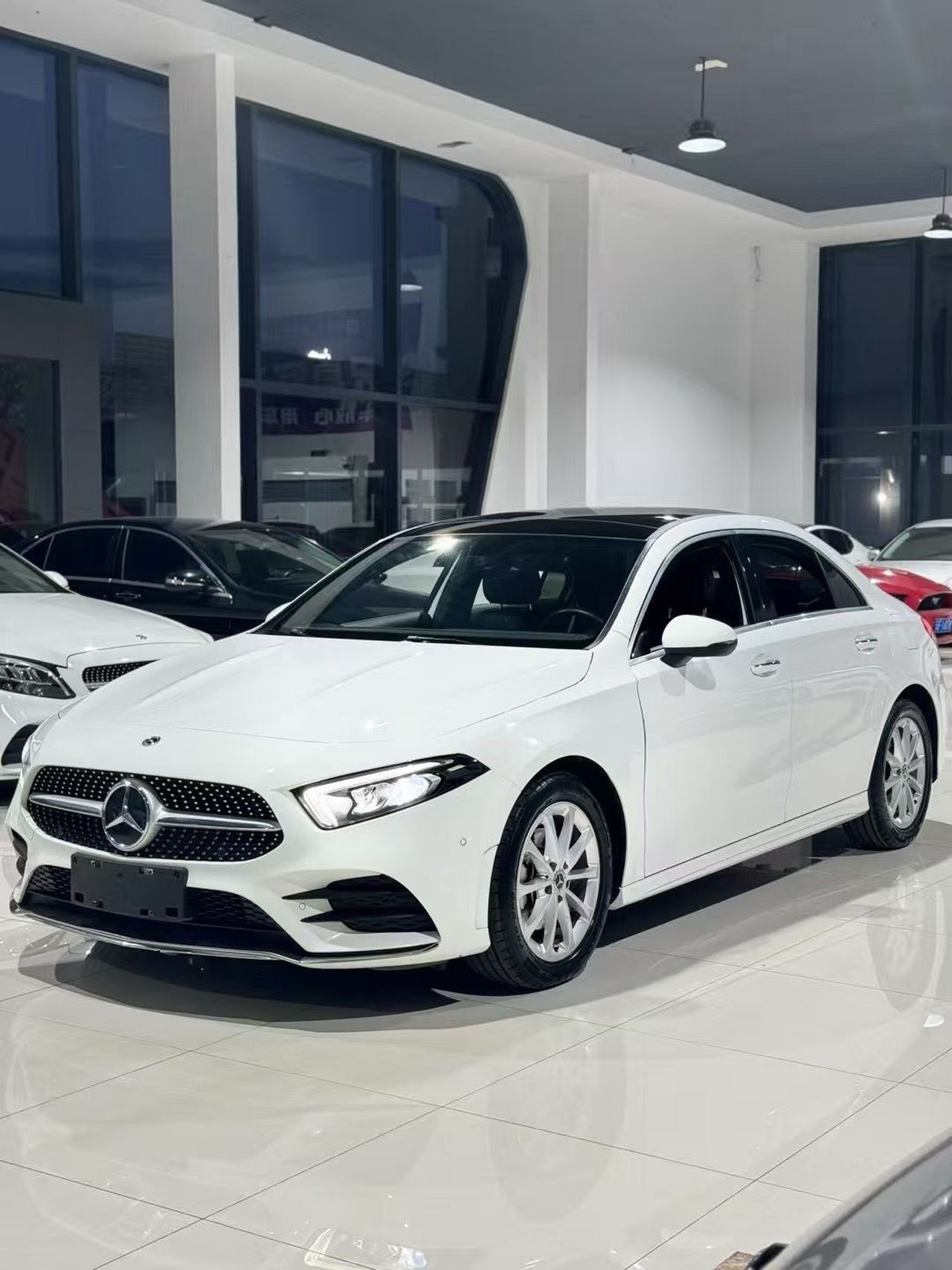 A-Class 2021 A 200 L Sport Fashion