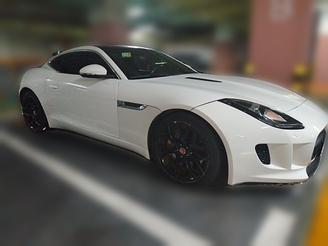 F-TYPE 2016 3.0 SC Coupe photo 3