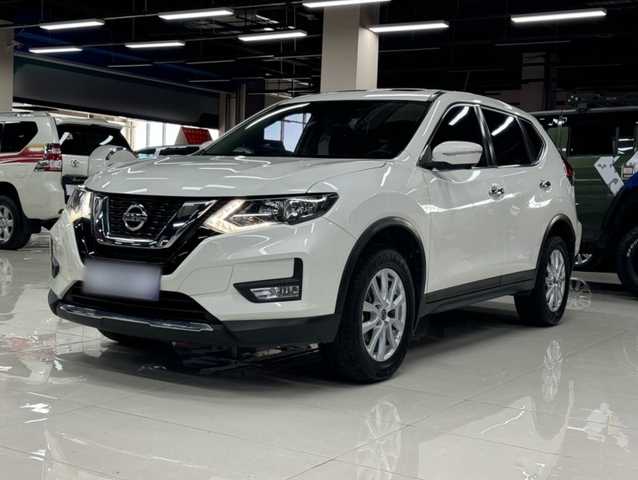 X-Trail 2017 2.0L CVT Comfort 2WD