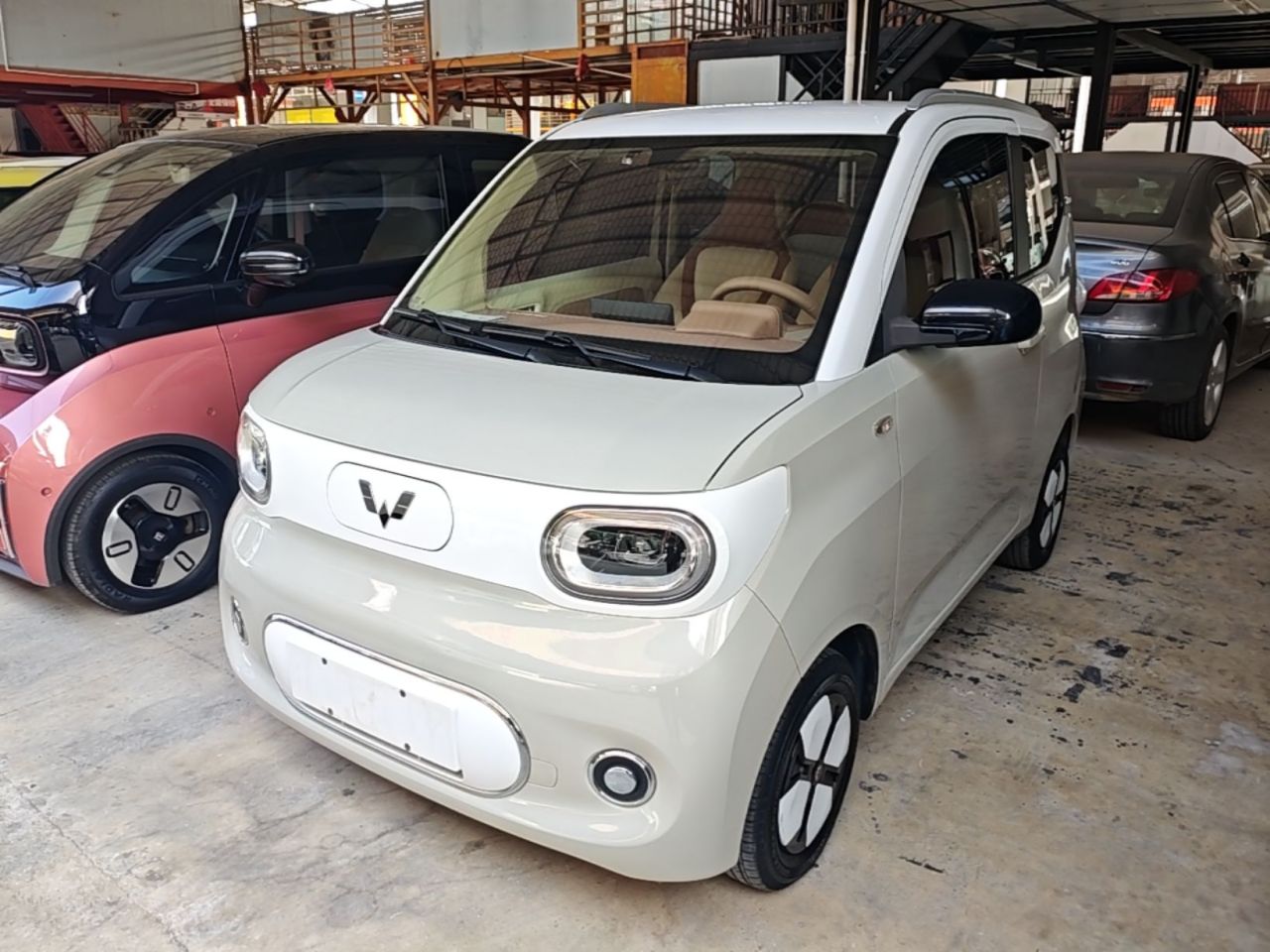 Hongguang MINIEV 2024 3rd Gen 215km Advanced