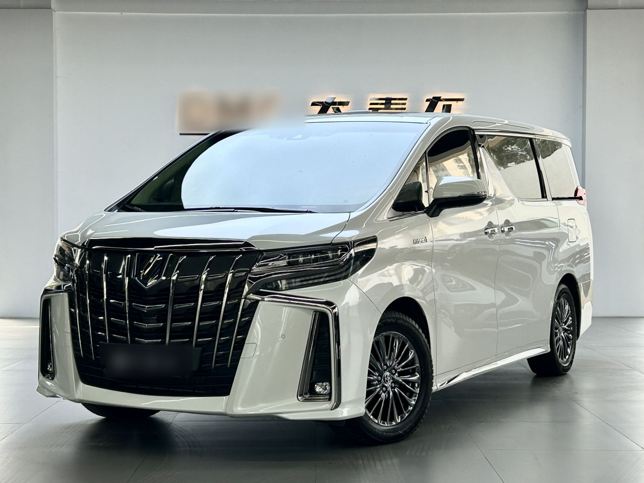 Alphard 2023 Hybrid 2.5L