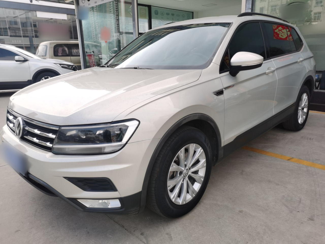 Tiguan L 2017 330TSI AT RWD