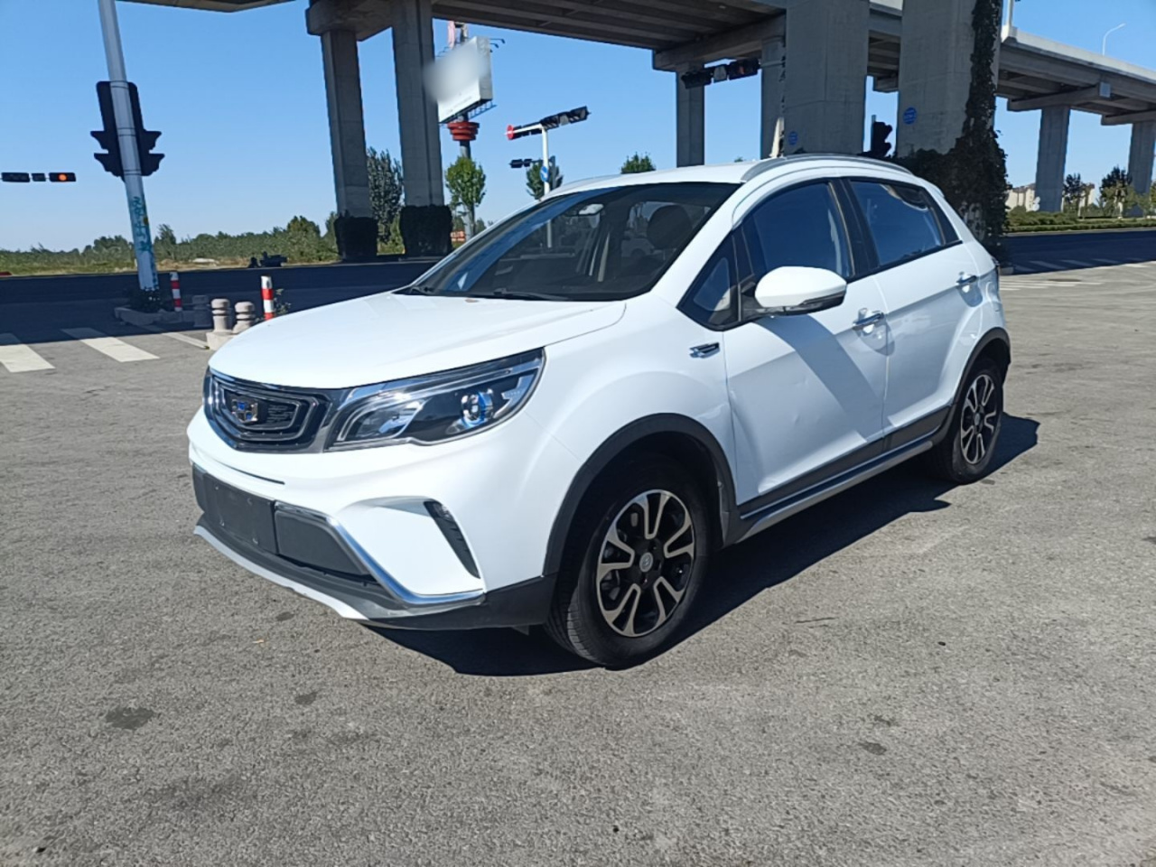 Vision X3 2017 1.5L AT Elite