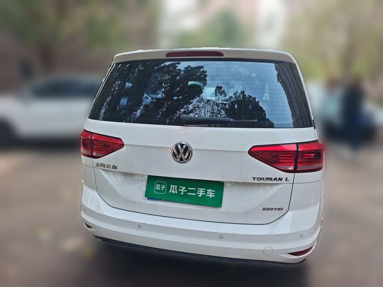 2018 L 280TSI DSG 6-Seater photo 5