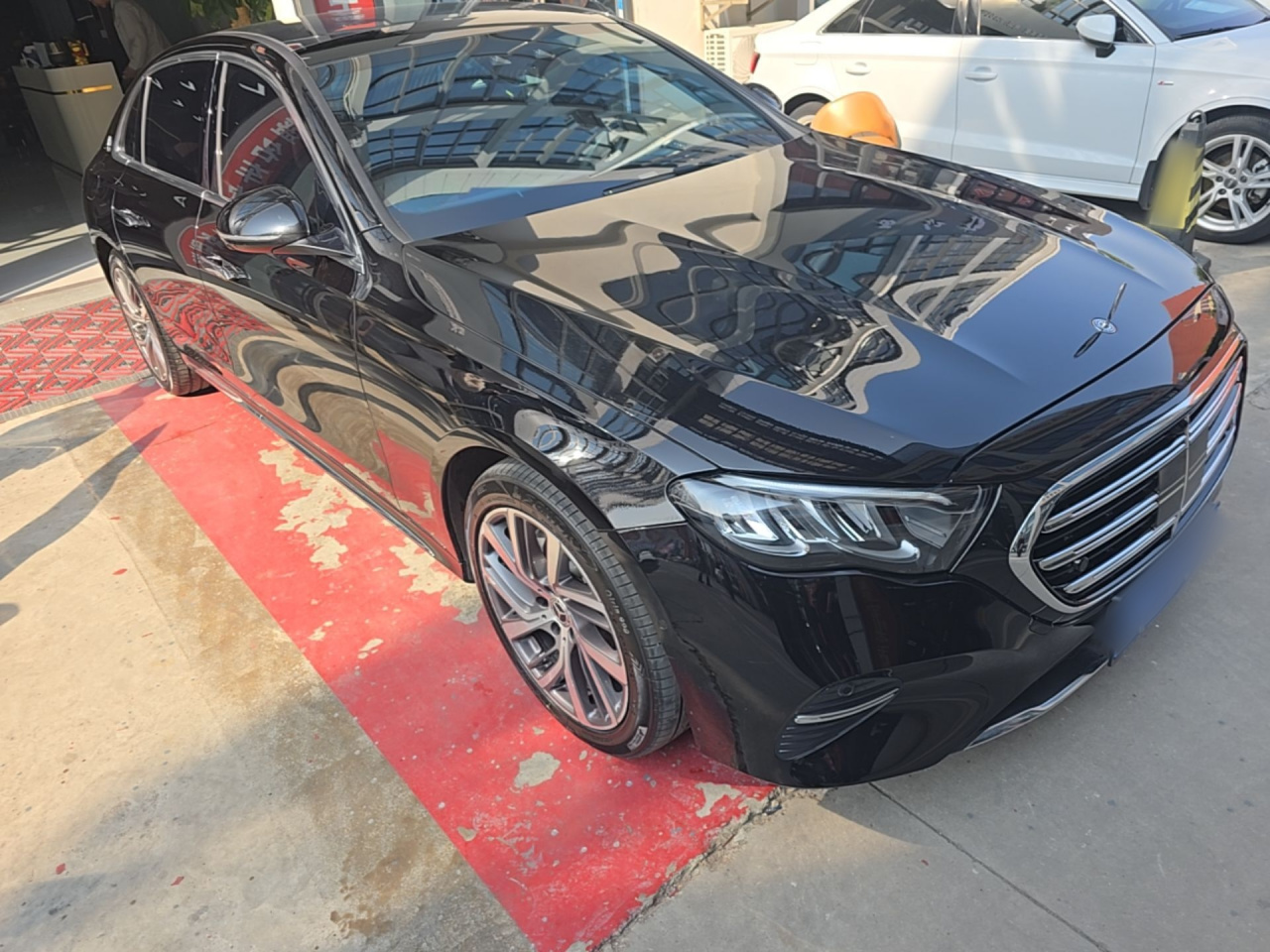 E-Class 2024 E 300 L Fashion photo 3