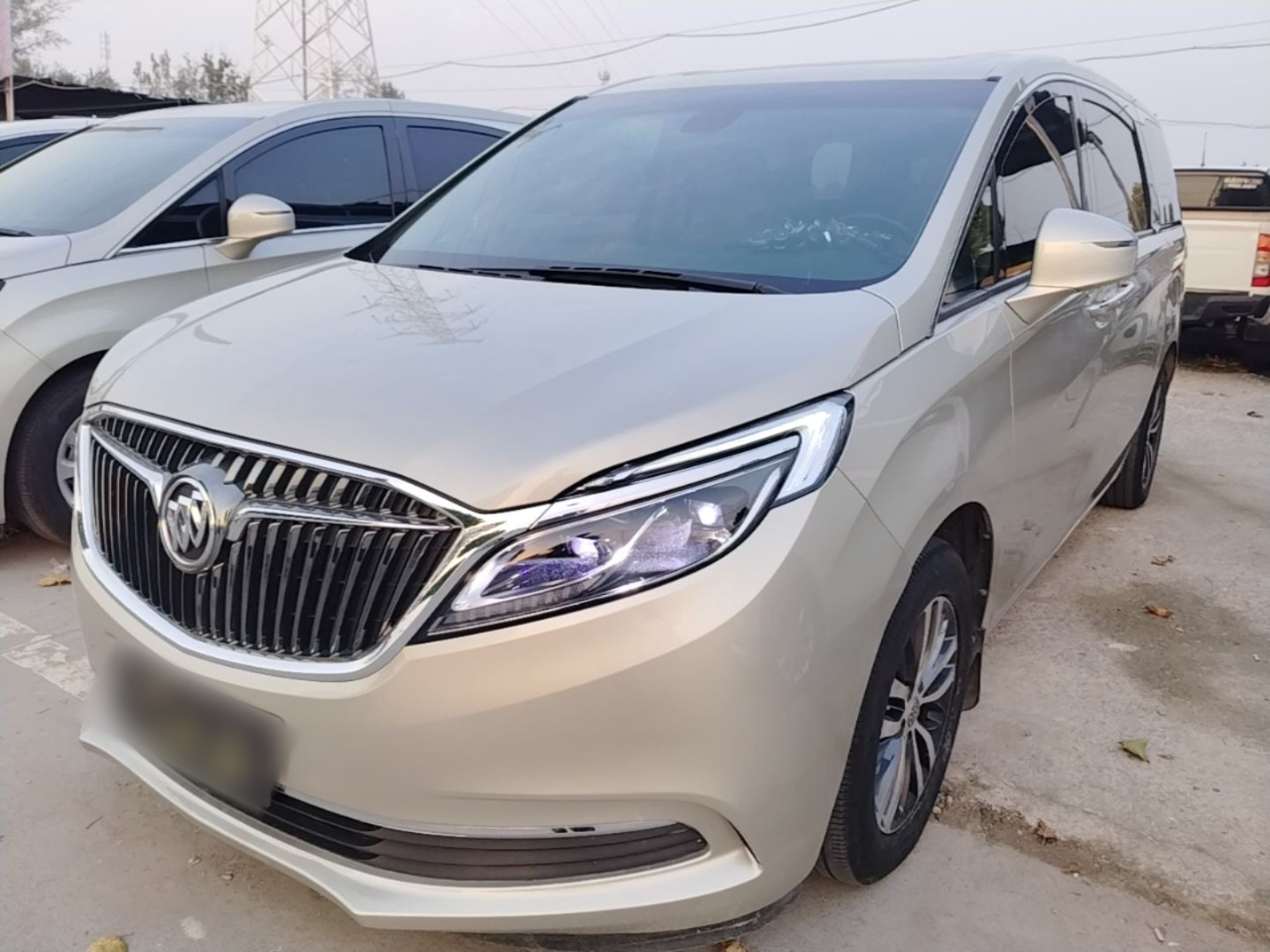 GL8 2017 ES 28T Luxury China V