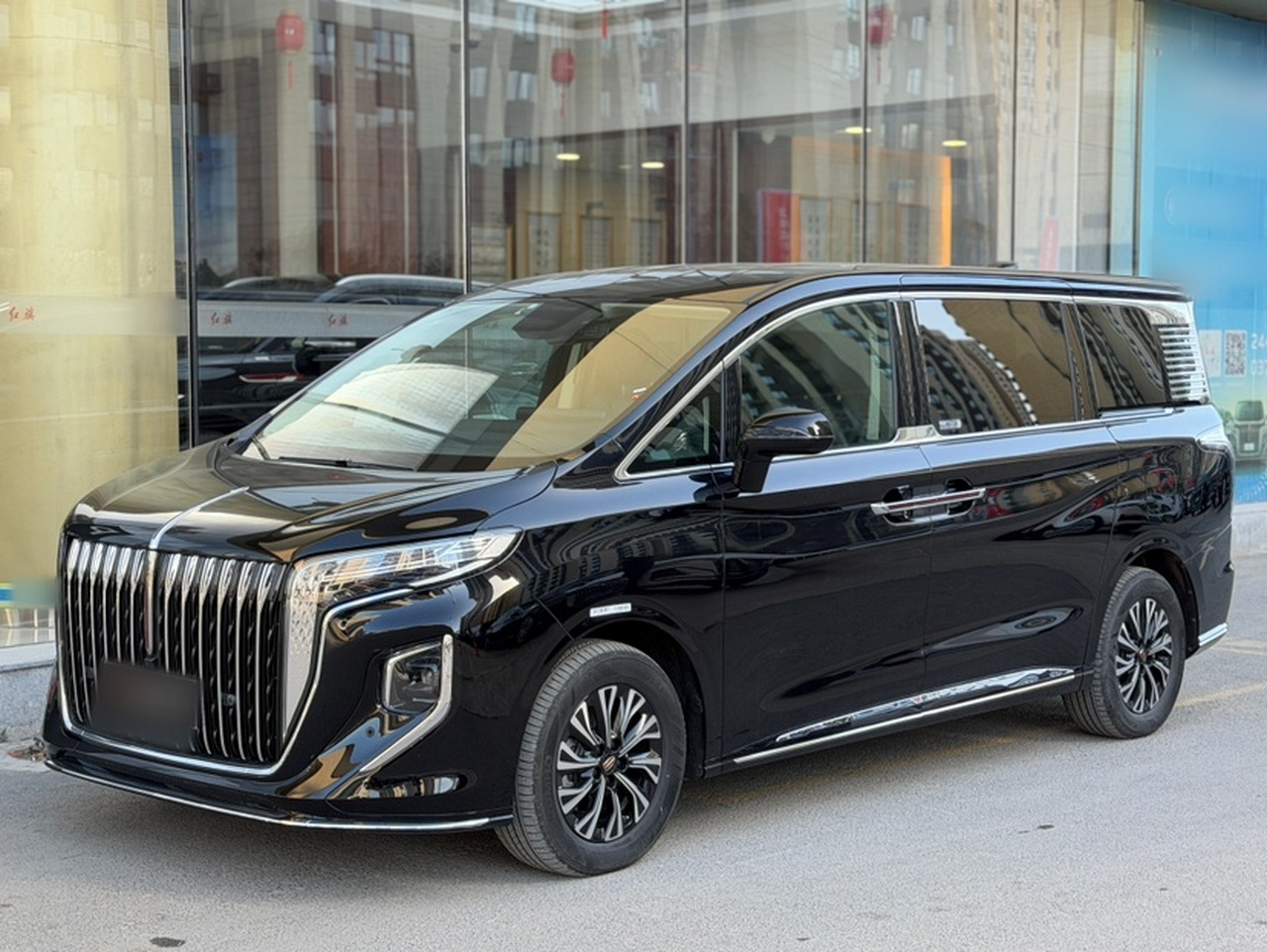 HQ9 PHEV 2024 2.0T AWD Business