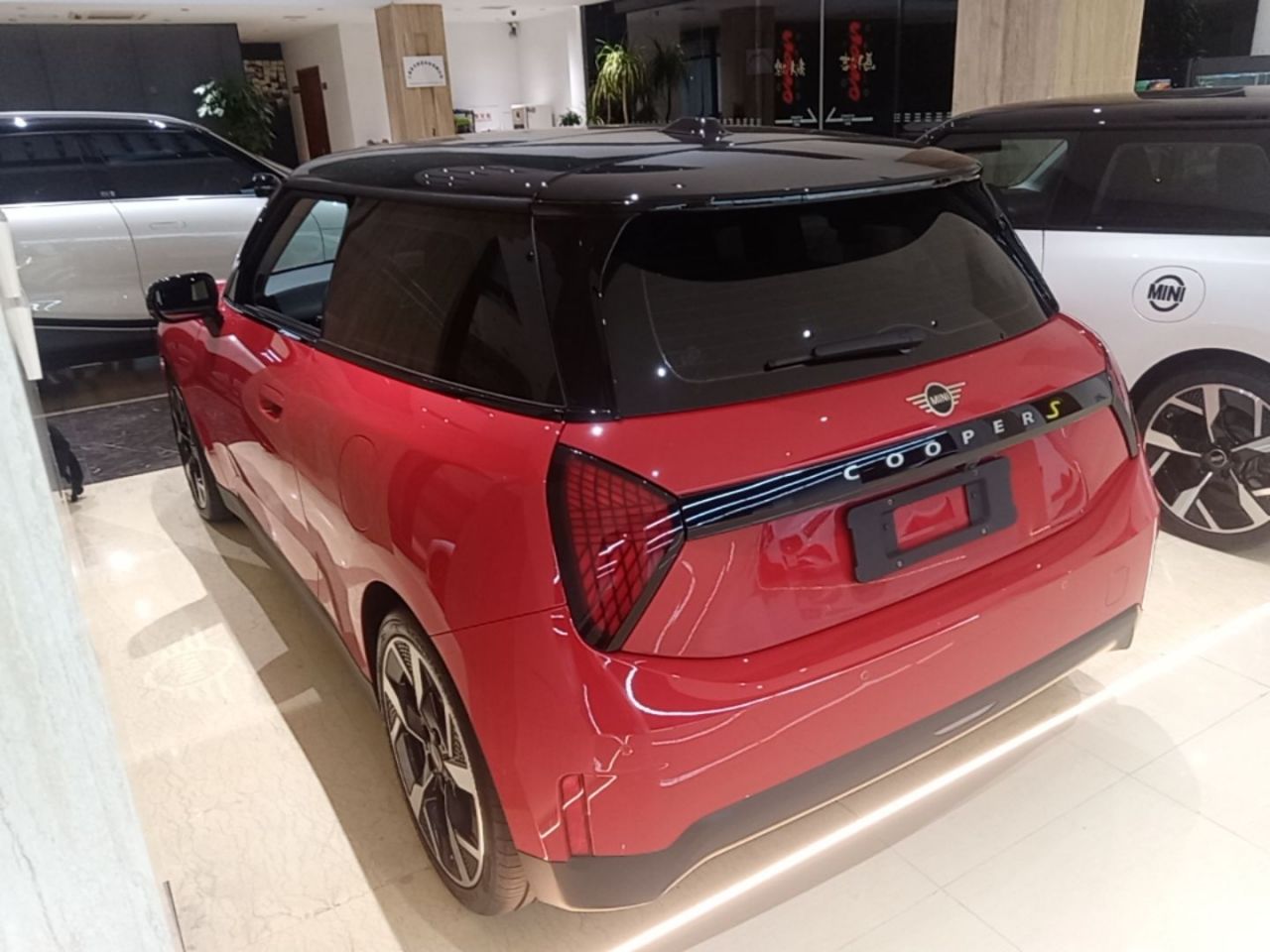 MINI COOPER 2024 452km COOPER SE photo 4