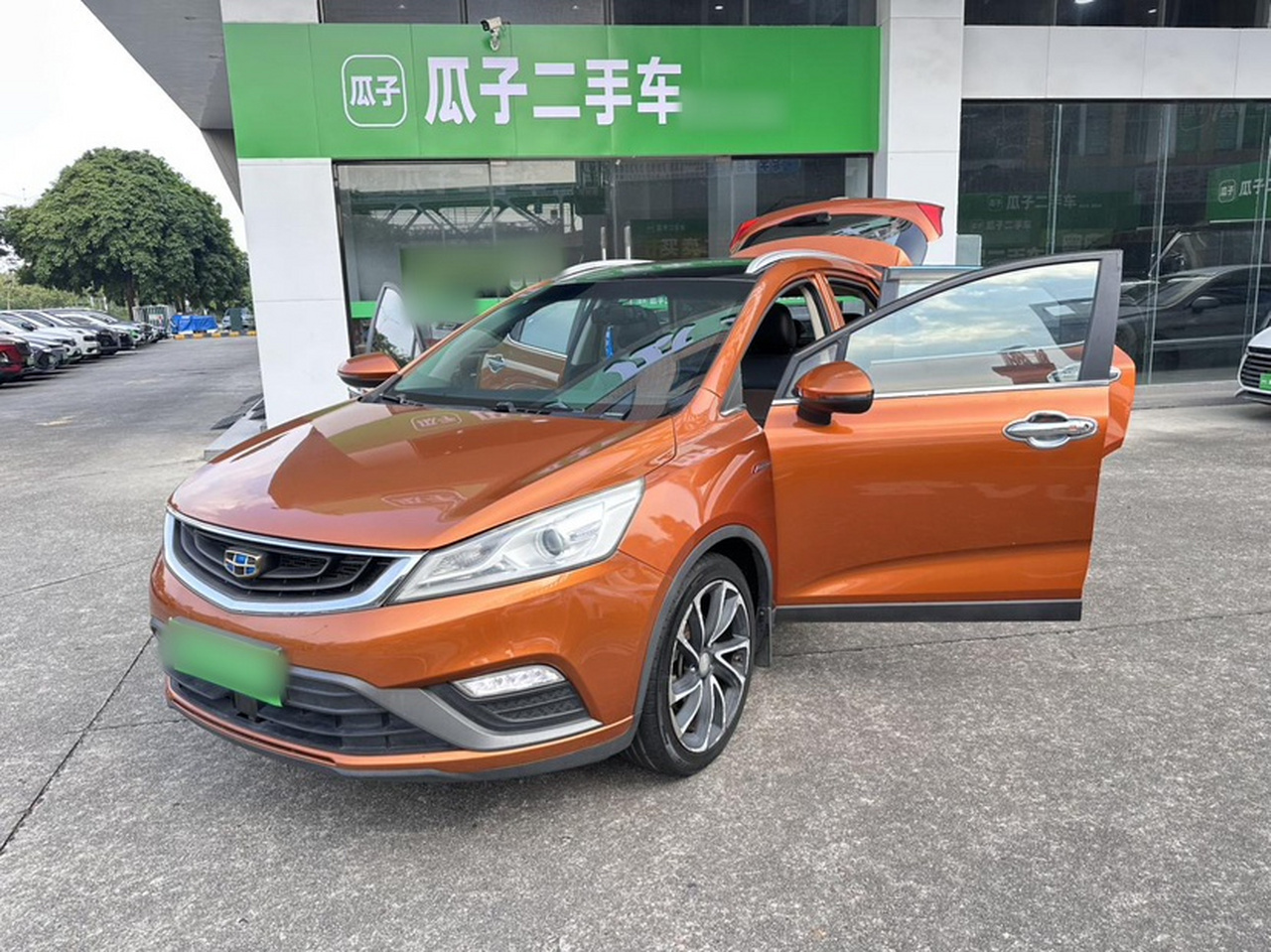 Emgrand GS 2016 1.3T AT photo 3