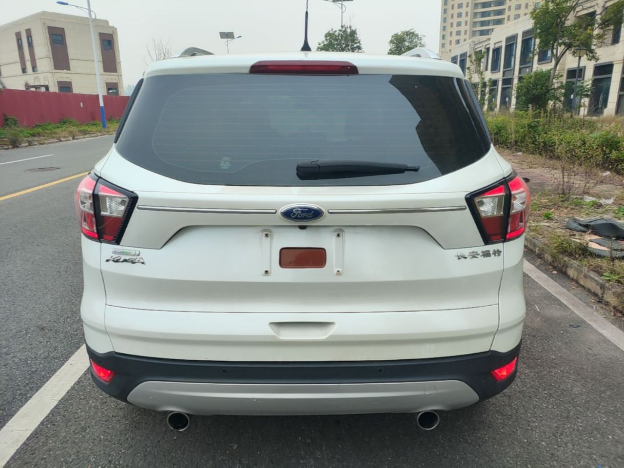 Kuga 2017 EcoBoost 180 RWD photo 3