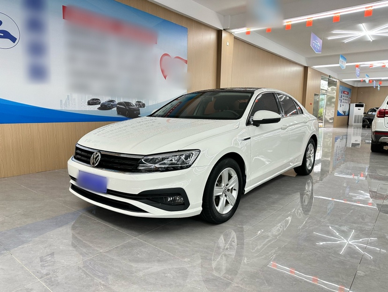 Lamando 2019 230TSI DSG China V