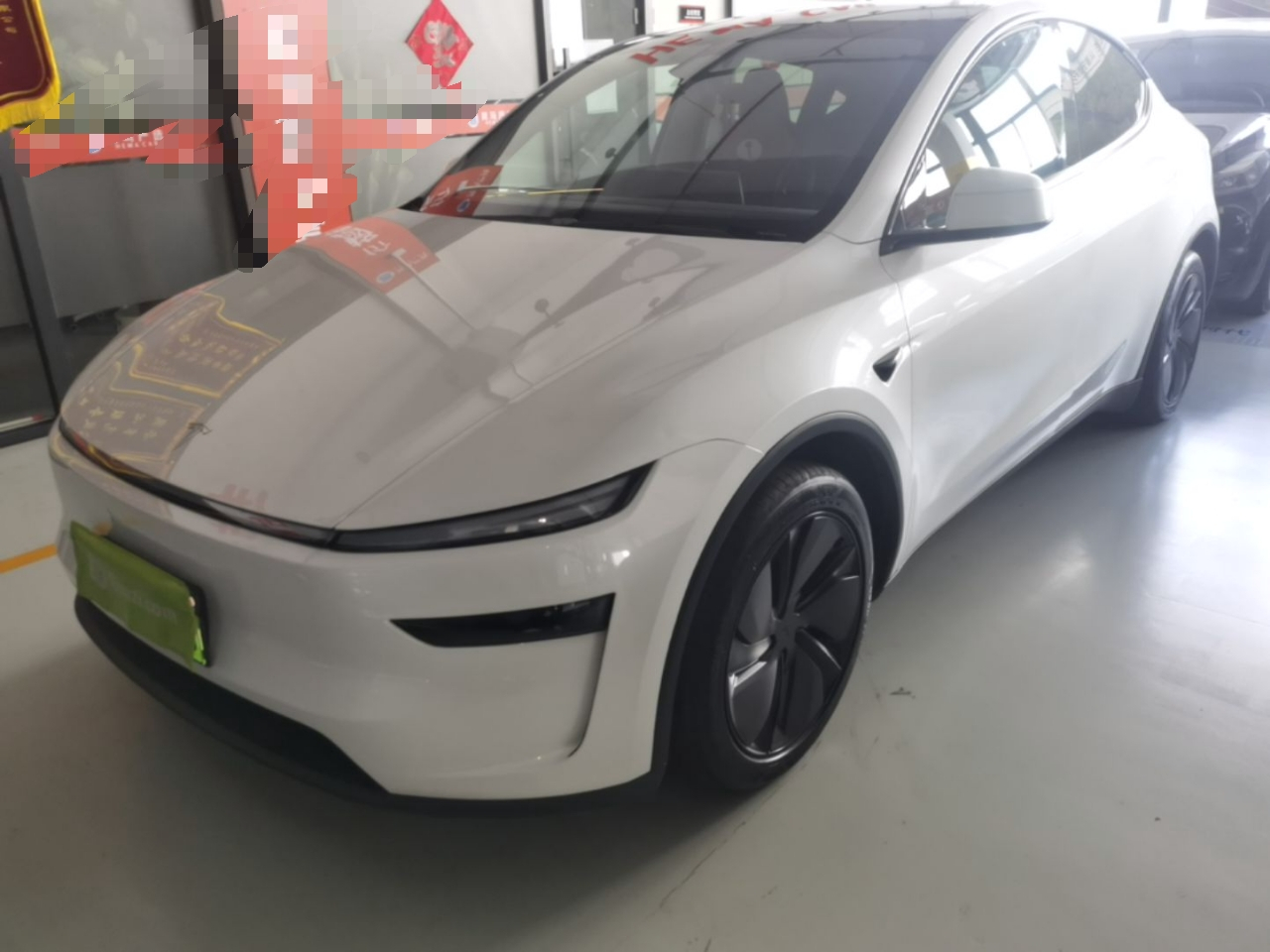 Model Y 2025 RWD