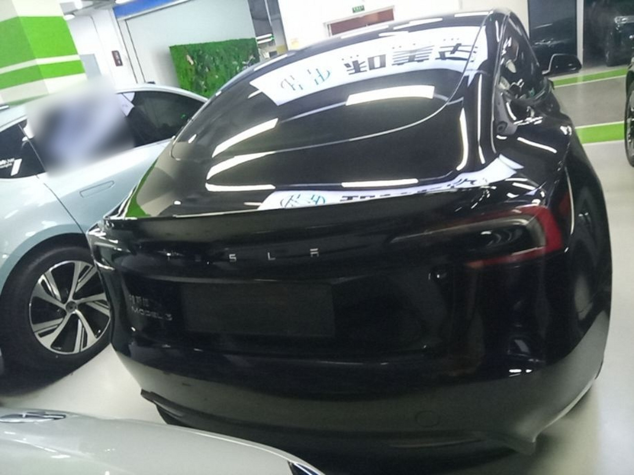 Model 3 2023 RWD photo 3
