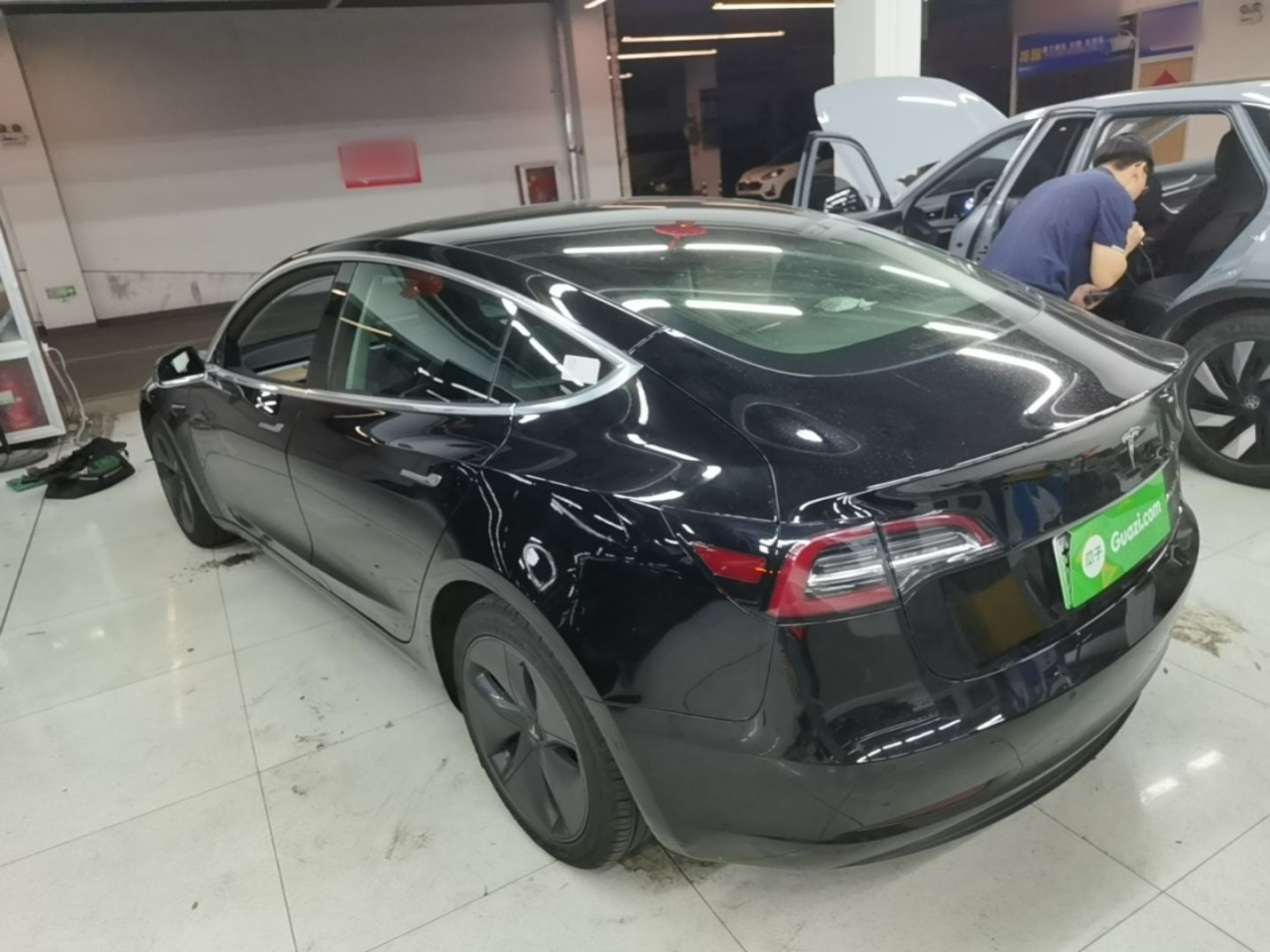 Model 3 2020 Standard Range RWD Upgraded photo 4