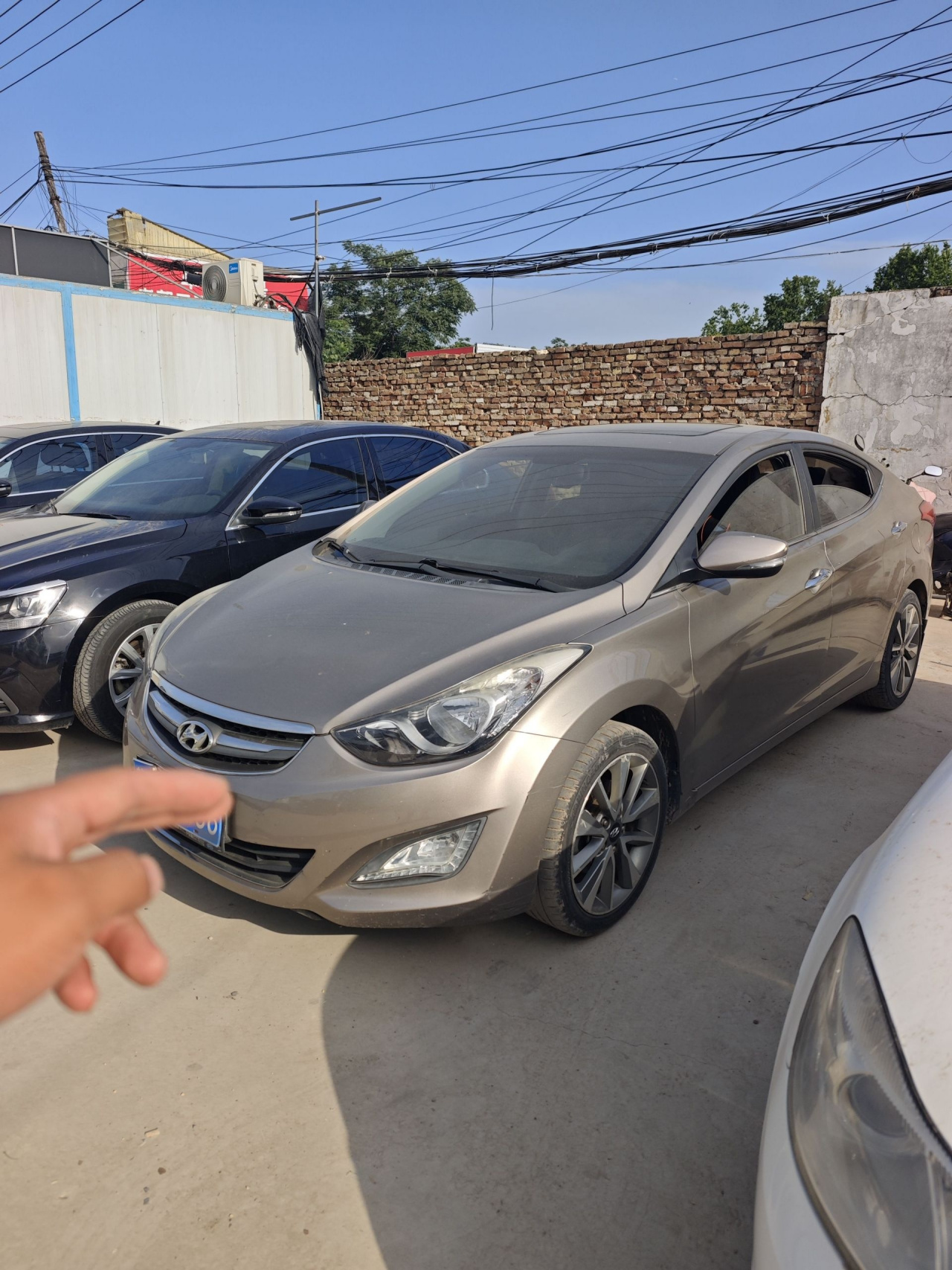 Elantra 2015 1.6L AT Leading photo 2