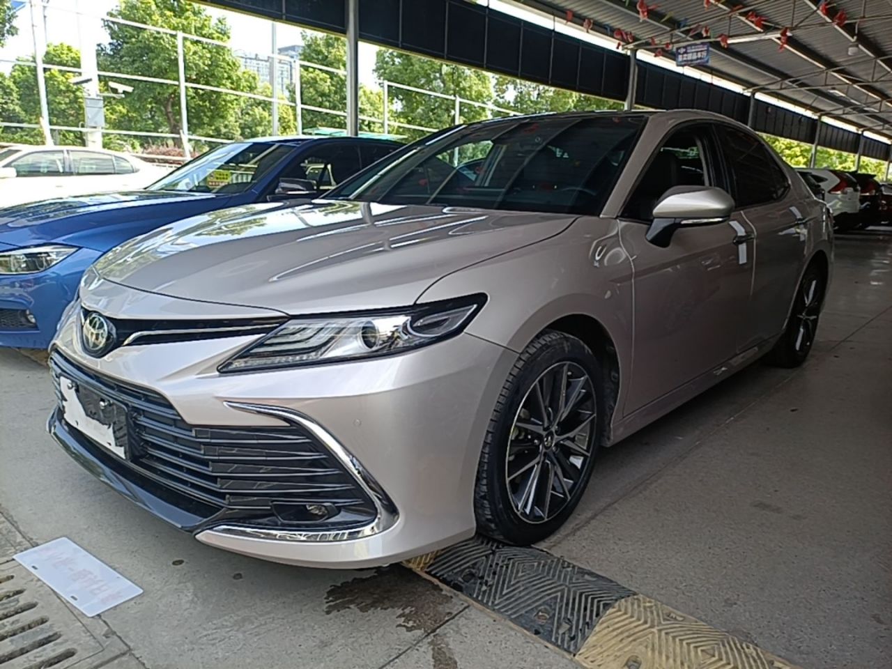 Camry 2021 2.5G Luxury