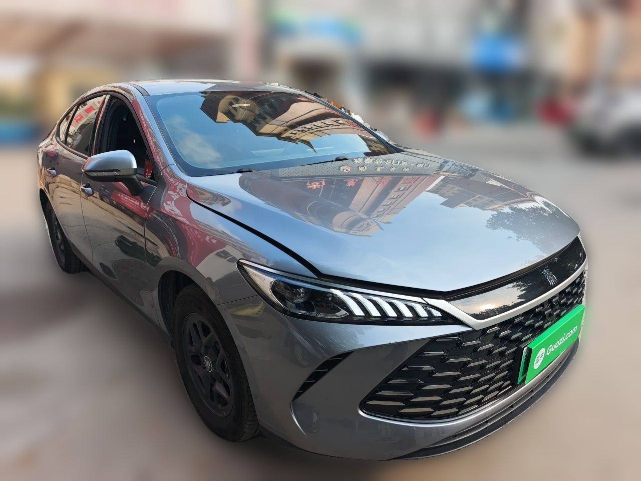 Qin PLUS 2025 DM-i ADAS 128KM Progressive photo 3