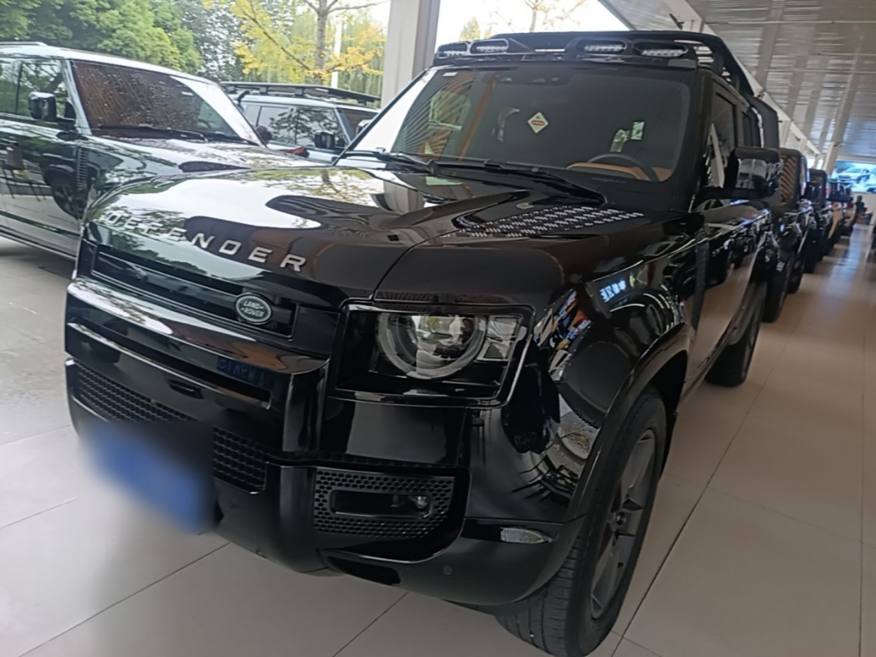 Defender 2024 110 3.0T P400 X-DYNAMIC HSE