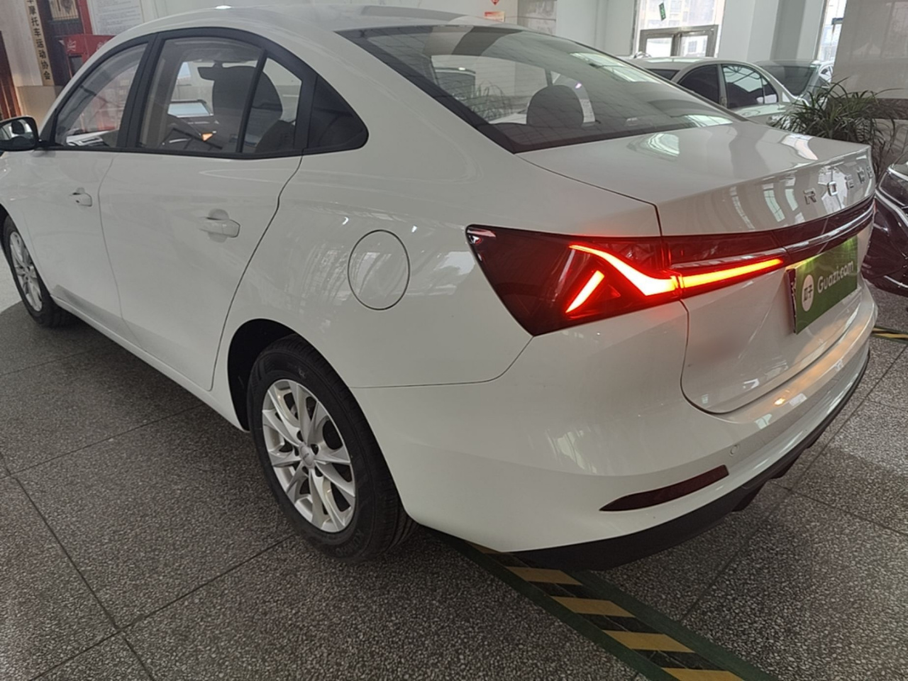 i5 2026 1.5L MT Comfort photo 4