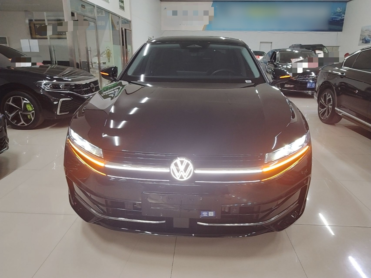 Magotan 2024 380TSI DSG Premium Domy photo 2