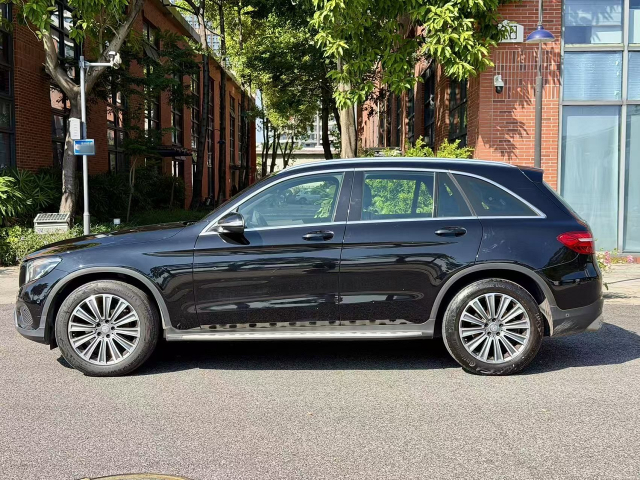 GLC 2016 GLC 260 4MATIC Dynamic photo 2